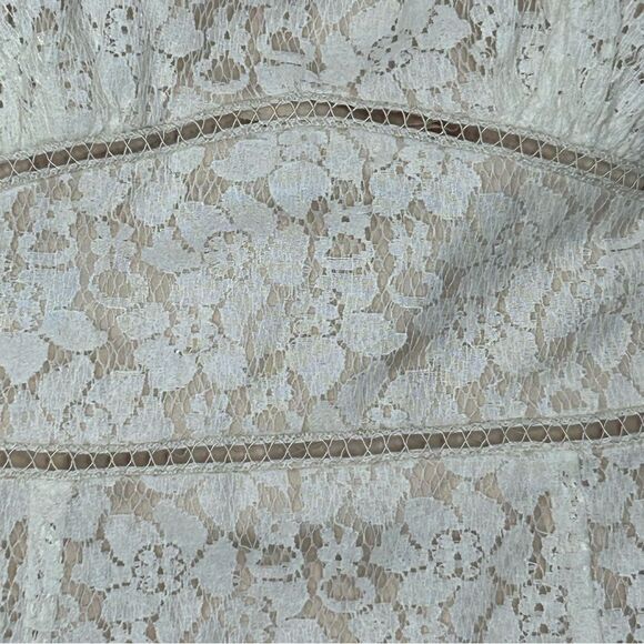 NEW DAVID’S BRIDAL STUDIO | Embroidered Floral Lace Dress - Sz 6 - Picture 6 of 8